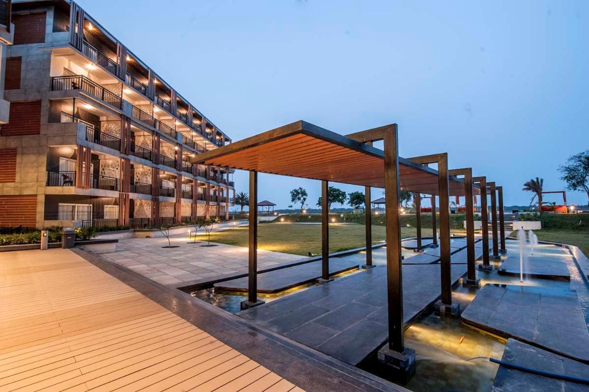 Hotel Sonar Bangla Taki Hasnabad Eksteriør bilde