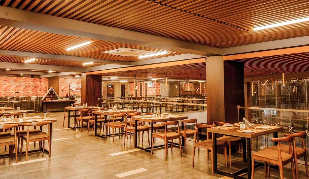 Hotel Sonar Bangla Taki Hasnabad Eksteriør bilde